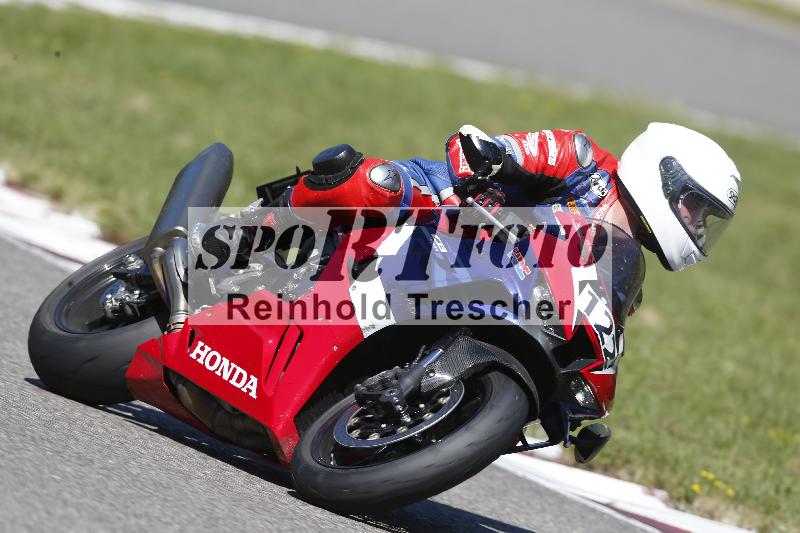 /Archiv-2025/48 25.08.2025 Cornu Master School ADR/blau-bleu/122